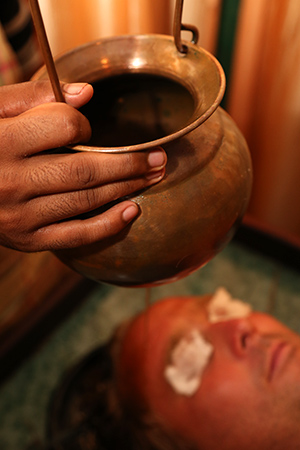 DrDollyAyurvedicClinic